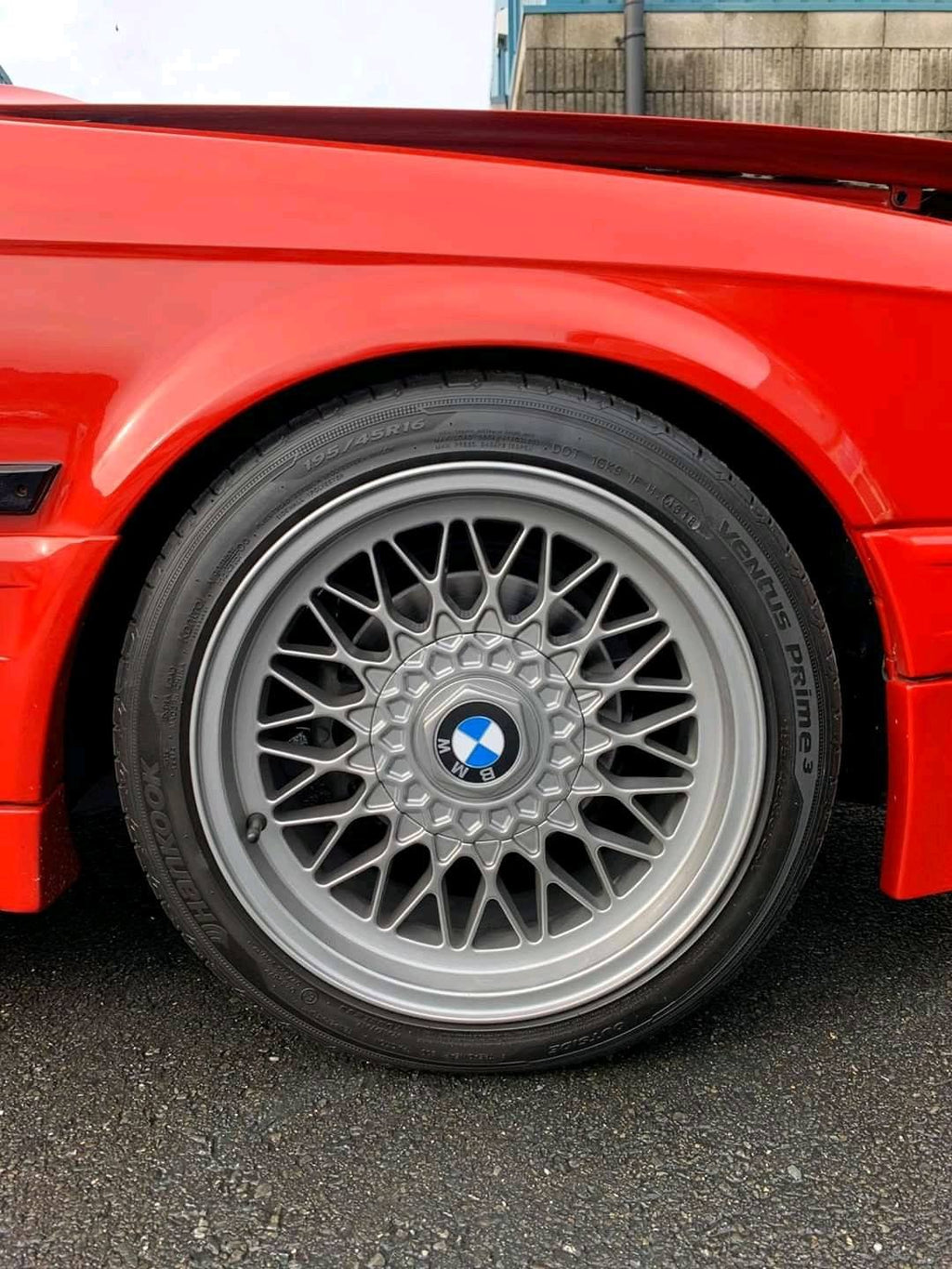 BMW 16 Style 5 5x120  aluminum billet center cap - E38 E39