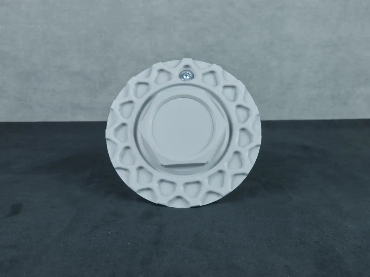 MiM 3700 center cap
