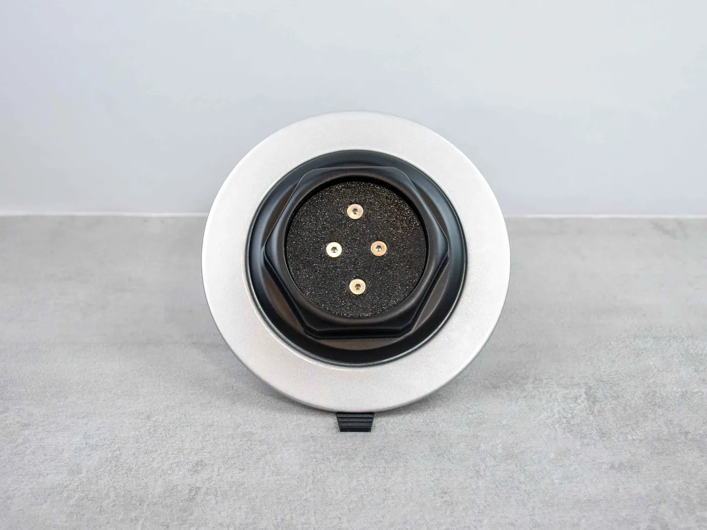 BMW E28 M5 TRX wheel center cap